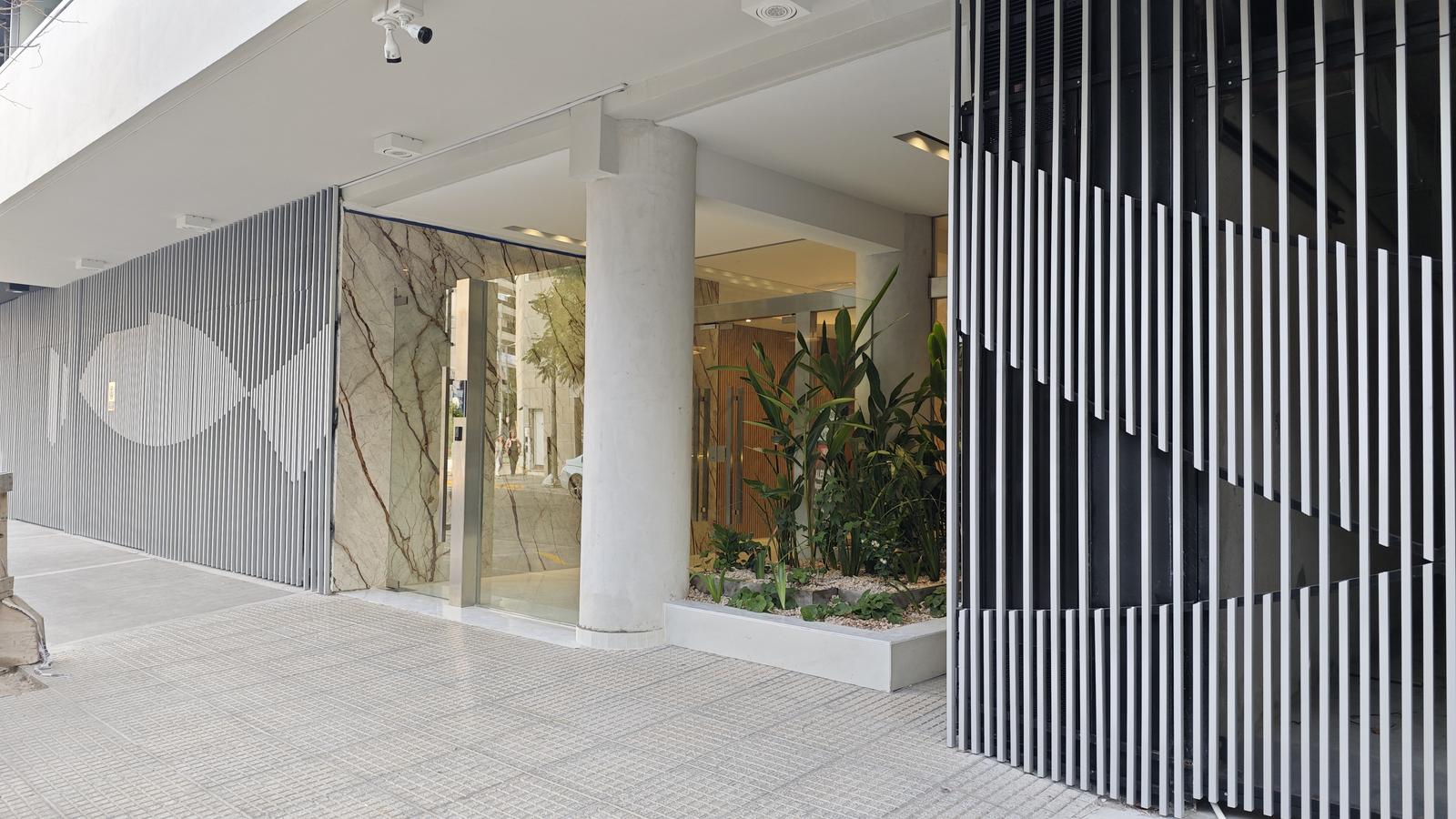 7713457_106705804047159893253600871933188541569329217266649542050519372697974898709039