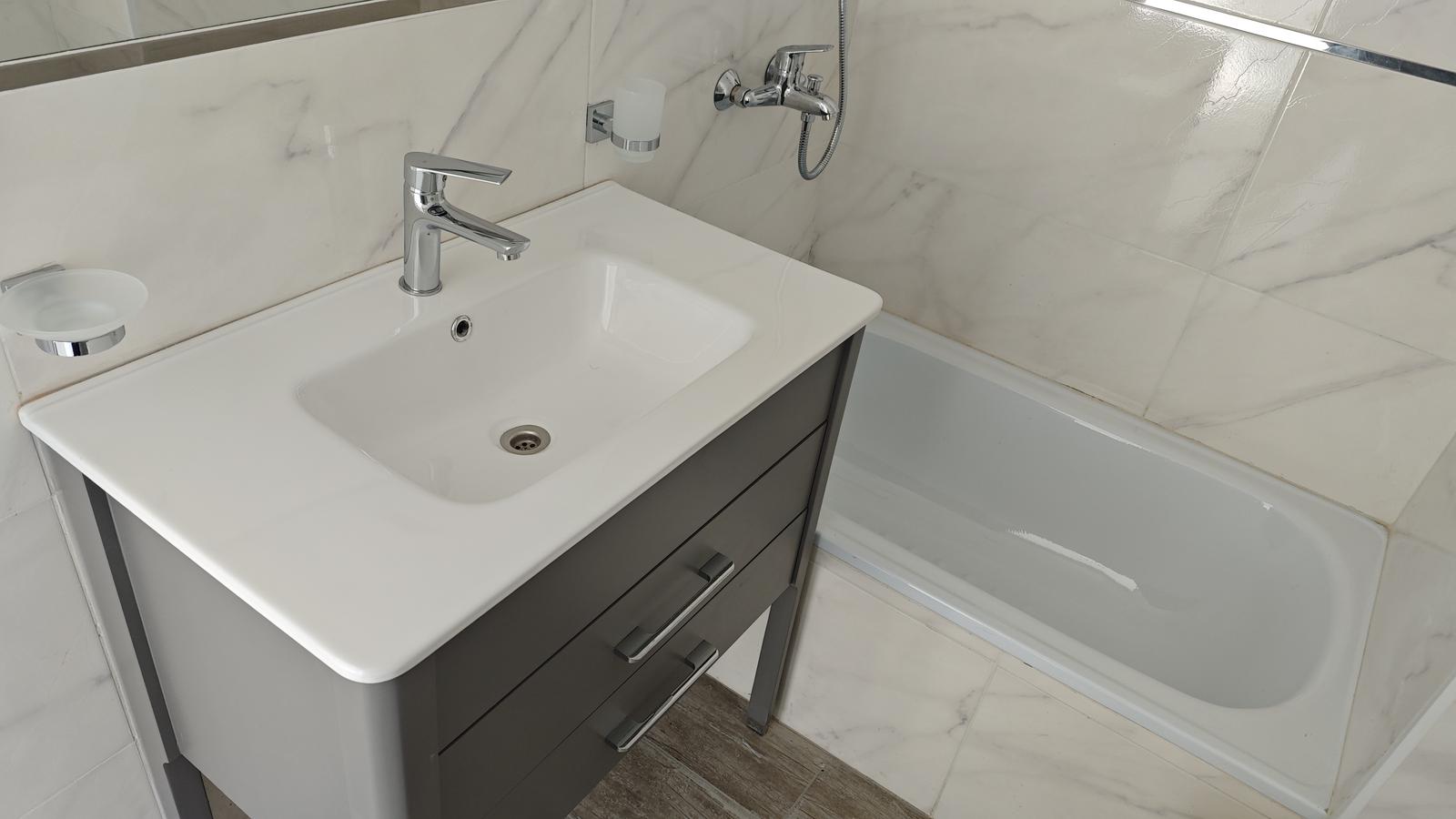 7713457_25437667478546074486774764740354181617115503524986969611051674472743711792425